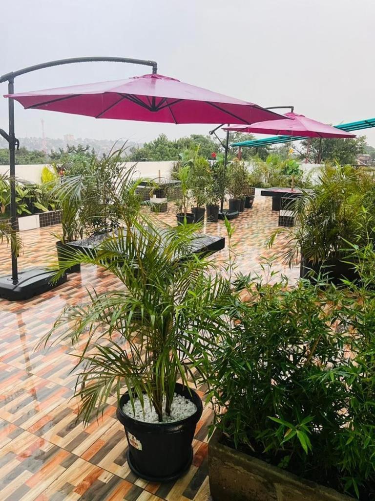 Javelin Hotel , Kampala, Uganda Tula Екстериор снимка