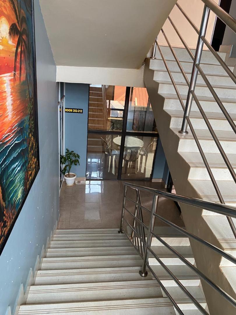 Javelin Hotel , Kampala, Uganda Tula Екстериор снимка